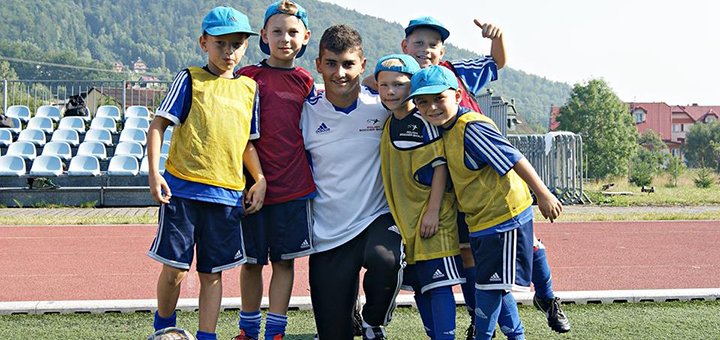 Детсікй футбольний табір «Ukrainian soccer skills» зі знижкою