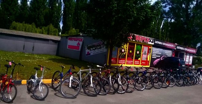 Прокат велосипедів у пункті велопрокату у Києві. Замовити по акції