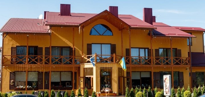 Готель Patio di fiori у Луцьку