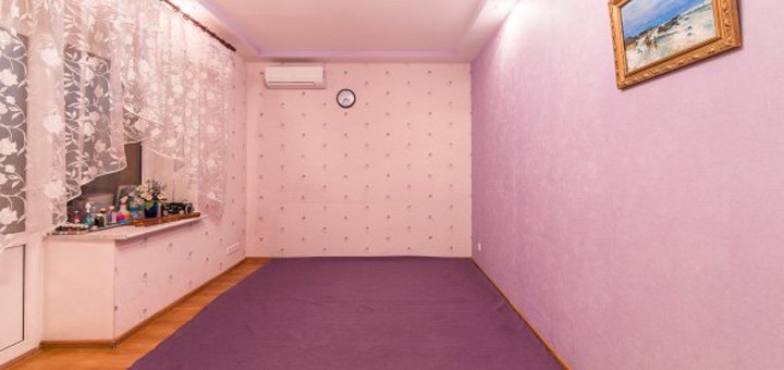 Reception of a psychologist at the &quot;pin-up&quot; studio