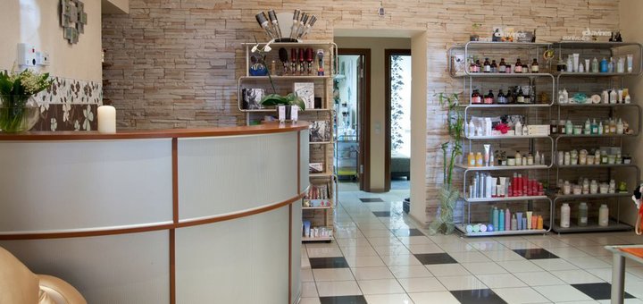 Салон краси "Hair space studio". Замовляйте послуги з акції