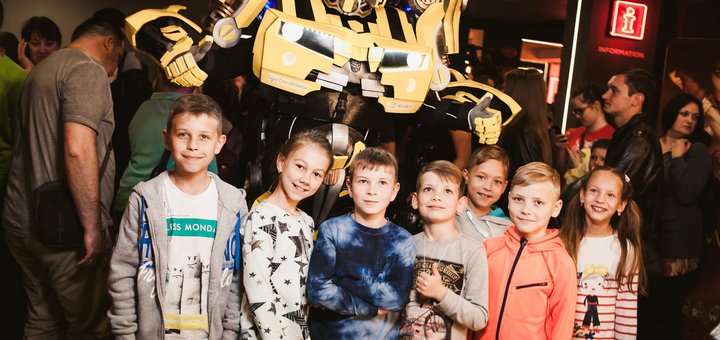 Шоу гигантских роботов в Харькове