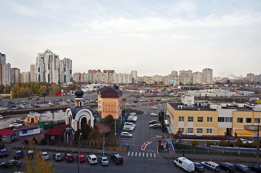 Панорамний вид з вікон в апартаментах «wellcome24» в києві. знімайте квартиру по знижці.
