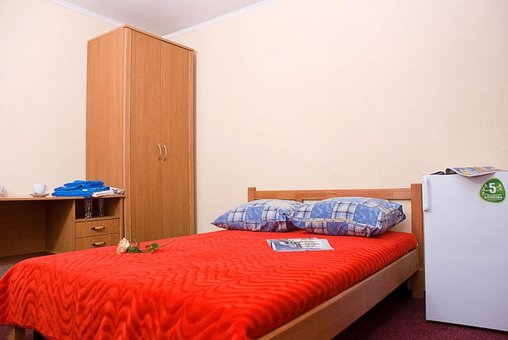 Казацкий на Антонова 1