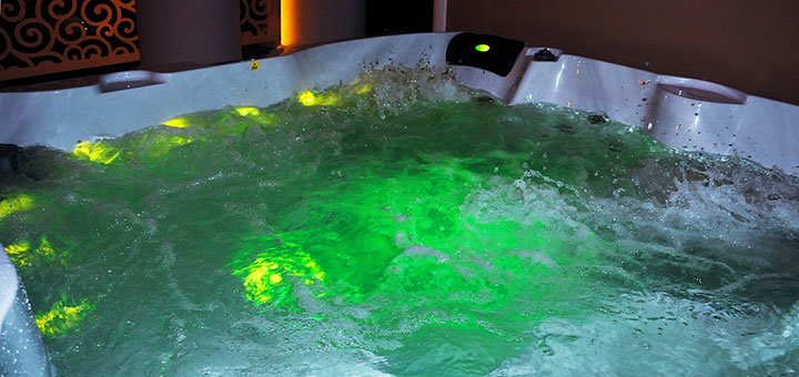 Discounts for rest in the hotel seven seas in odessa28