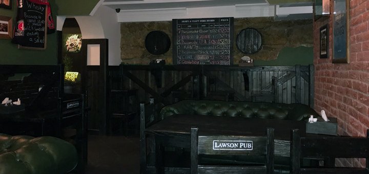 Скидки на все меню кухни в шотландском пабе «Lawson Pub».