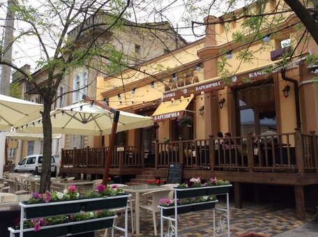 Summer playground at the kachma restaurant in odessa. book tables with a discount
