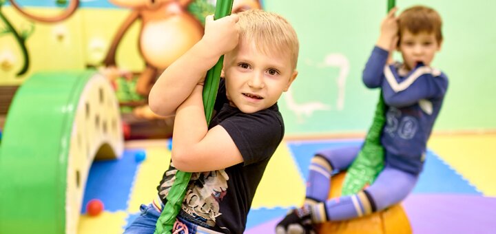Muraveinik 8 children's club network