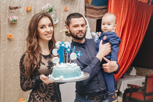 Сімейна фотозйомка від фотографа Pavel Kaminskiy у Львові. Замовляйте по знижці.