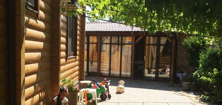 Скидки на отдых на вилле Лео в Грибовке8