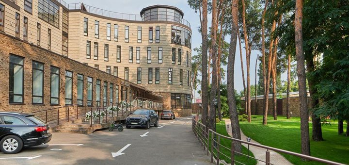 Готель «City Holiday resort & sp» в Києві. Забронювати номер зі знижкою. СПА-готелі під Києвом.