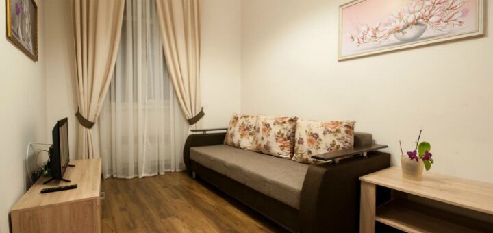 Акції апартаменти «wonderful flat on city center (mukachivska 4/12)»