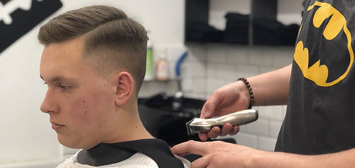 Promotion for a haircut at mister perfect in lviv. sign up with a discount