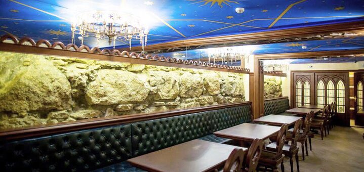 Закажите столик в ресторане «Королівська Пивоварня» во Львове и получите скидку