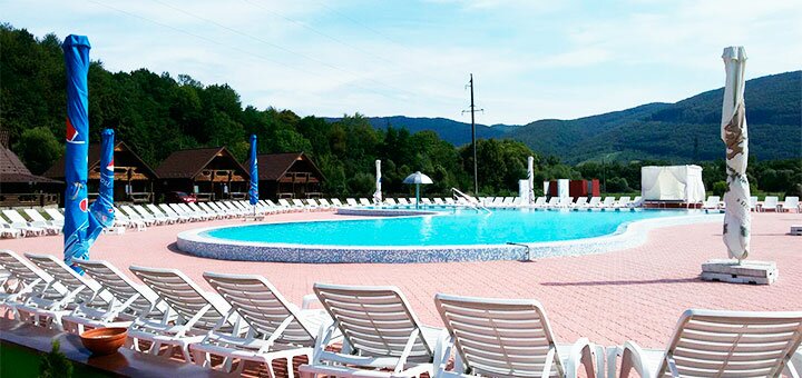 Discounts on holidays at the Edelweiss hotel in Polyana11