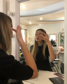 Day makeup in the beauty salon make up kherson. sign up for daytime makeup for the promotion