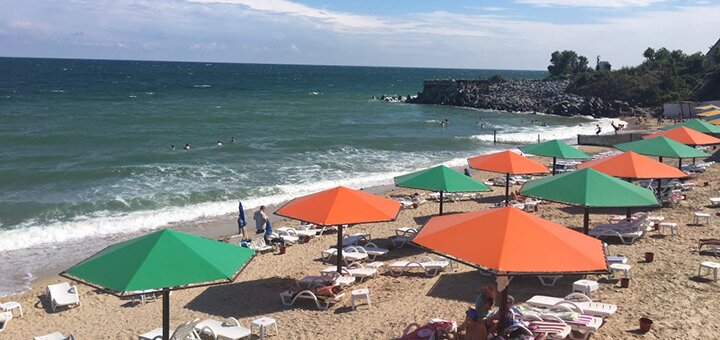 Sauvignon beach in odessa 3