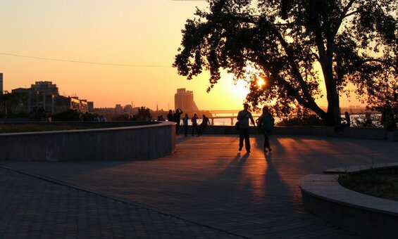 &quot;observation deck of the park. t. shevchenko &quot;dnipro