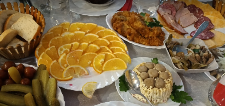 Меню недорого в кафе регата