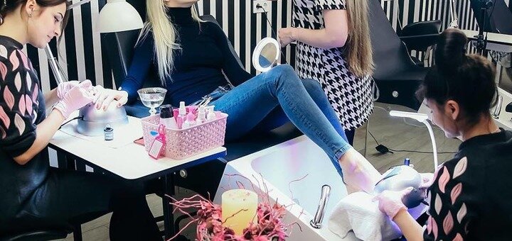 Квалифицированный персонал в студии маникюра «M.Sha Nail Bar»