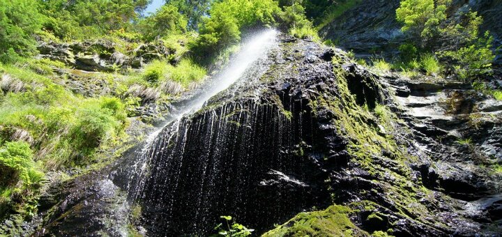 «Ялинский водопад»
