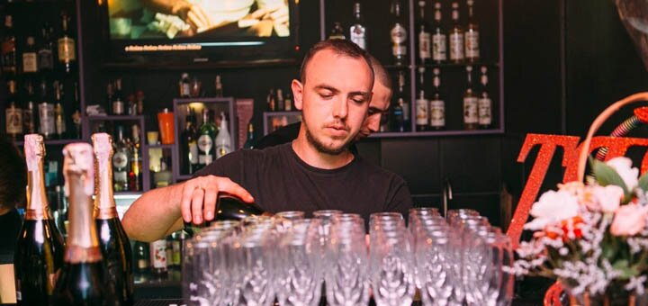 Акционные предложения Акции в баре «Тяга»