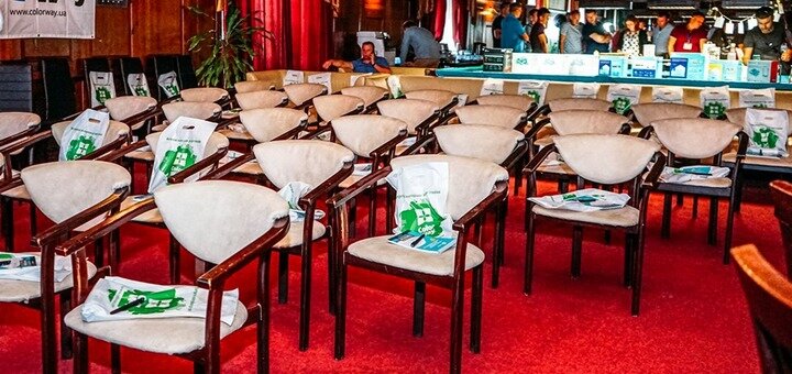 Conferences in the lounge club &quot;persona&quot; in odessa. book with a discount.