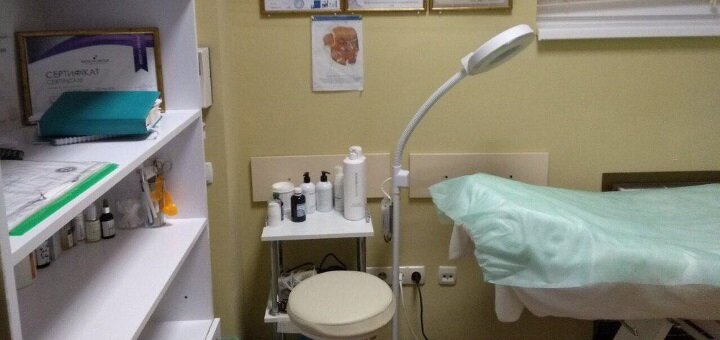 Special prices in the blondie beauty parlor