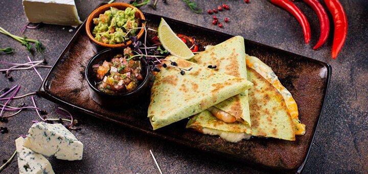 Menu discounts in la calaca2 restaurant