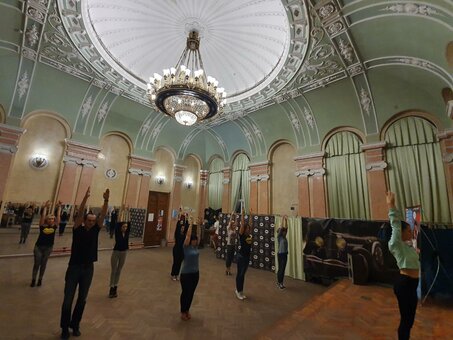 Dance classes at the alma besso dance school