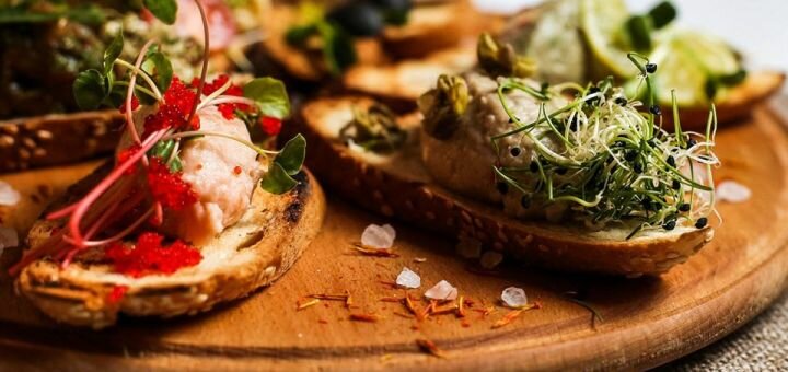 Discount on all menus at la strada restaurant