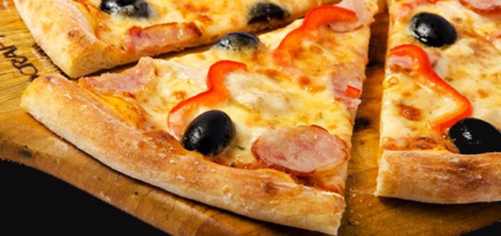 Discounts on pizza from the delivery service Freshtime1