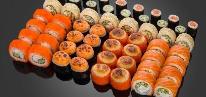 Discounted sushi with delivery across the Dnieper