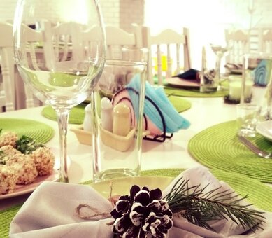 Promotions family cafe &quot;sova&quot; novy razdol