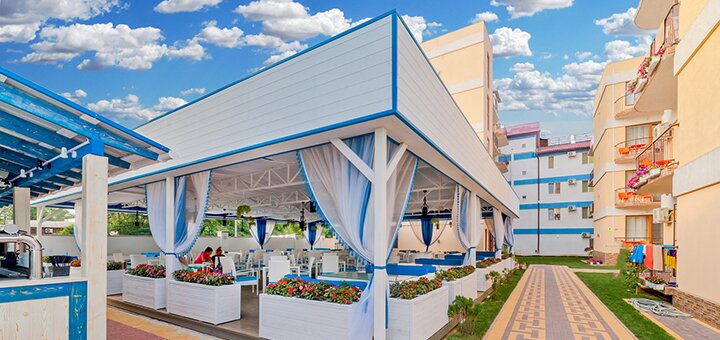 Discounts for holidays at the Grand More hotel in Zatoka24