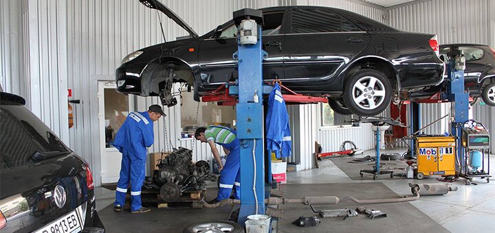 Auto repair in the service station "Service Station Kakhovskaya" in Zaporozhye. Sign up.