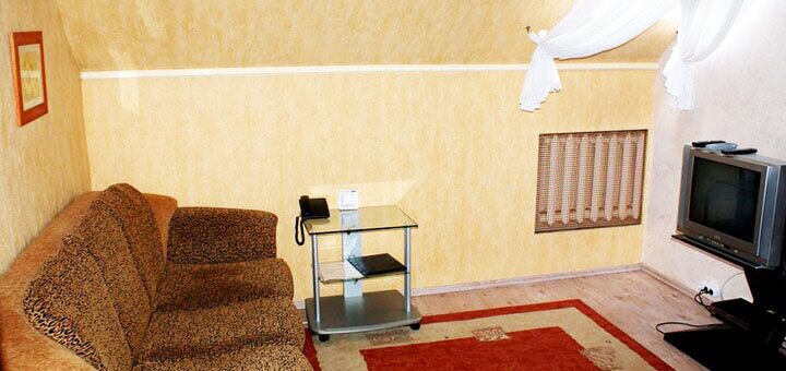 Discounts for rest in the hotel "Eduard" in Uzhgorod8