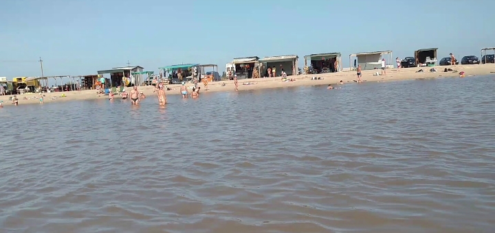 Отдых на Соленом озере в Счастливцево