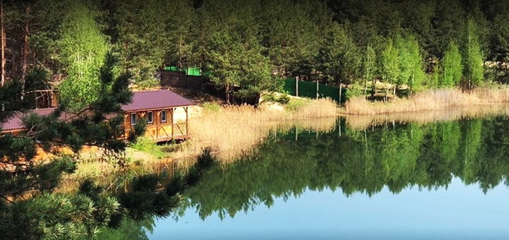 Rest in the eco-complex «Blue Lakes». Book at a discount