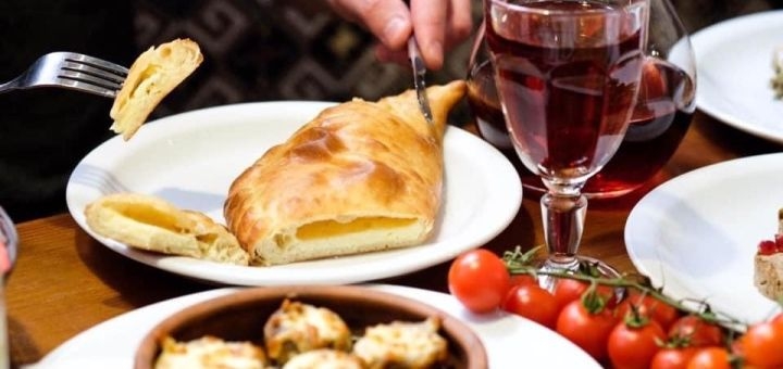 Знижка на меню кухні в хинкальную