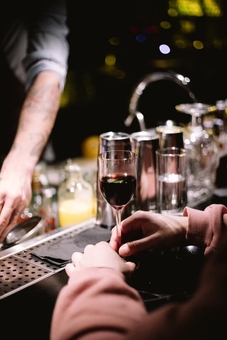 Акции коктейль-бар «Beatnik bar»6