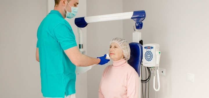"Dental Clinic 1" in Lviv. Caries treatment is inexpensive.