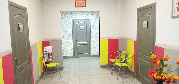 Therapist's office at the Women's Health Center. Sign up with a discount1