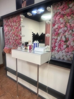 BlooM Beauty Center. Get a 5% discount on your visit.