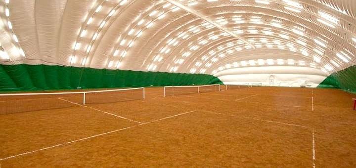 Теннисный клуб T4 club. Посещайте по акции 1