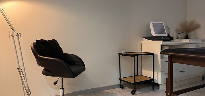 Кабинет аппаратной косметологии. Посещайте по акции 12