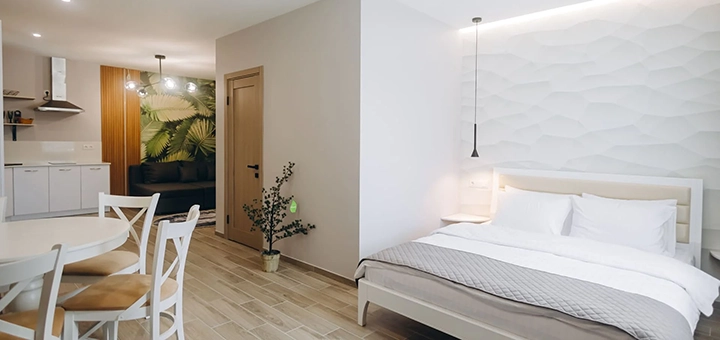 Отель Forest House. Посещайте по акции 20