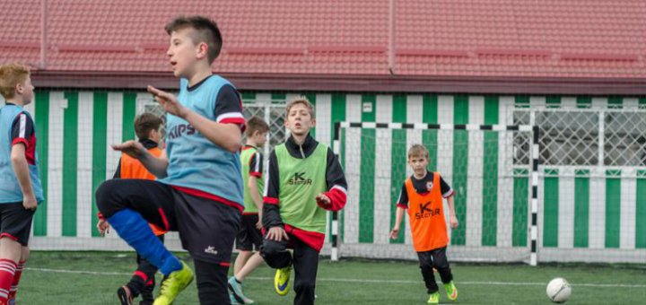 Special prices in the football club "Leva Club"