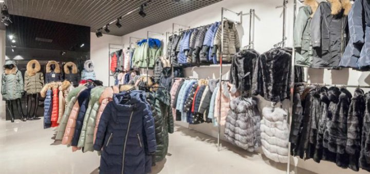 Discounts in the &quot;dress up&quot; store