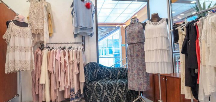 Discounts in the store "design center"
